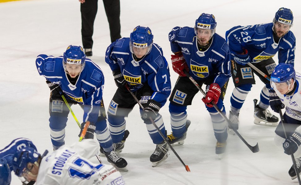 ValMez potvrdil roli favorita a odváží všechny body