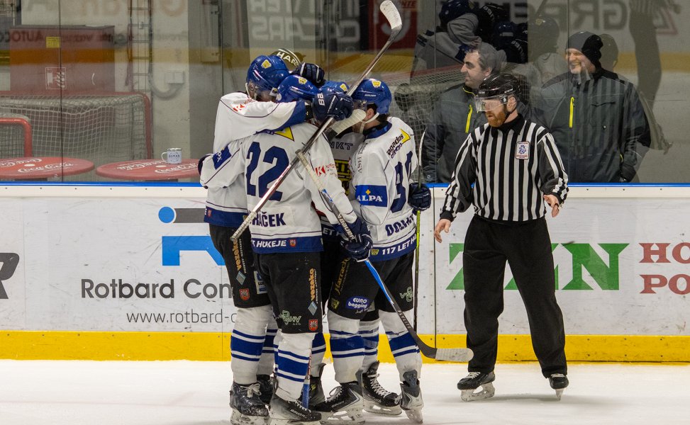 Obrat v závěru přinesl VelMezu důležité body!