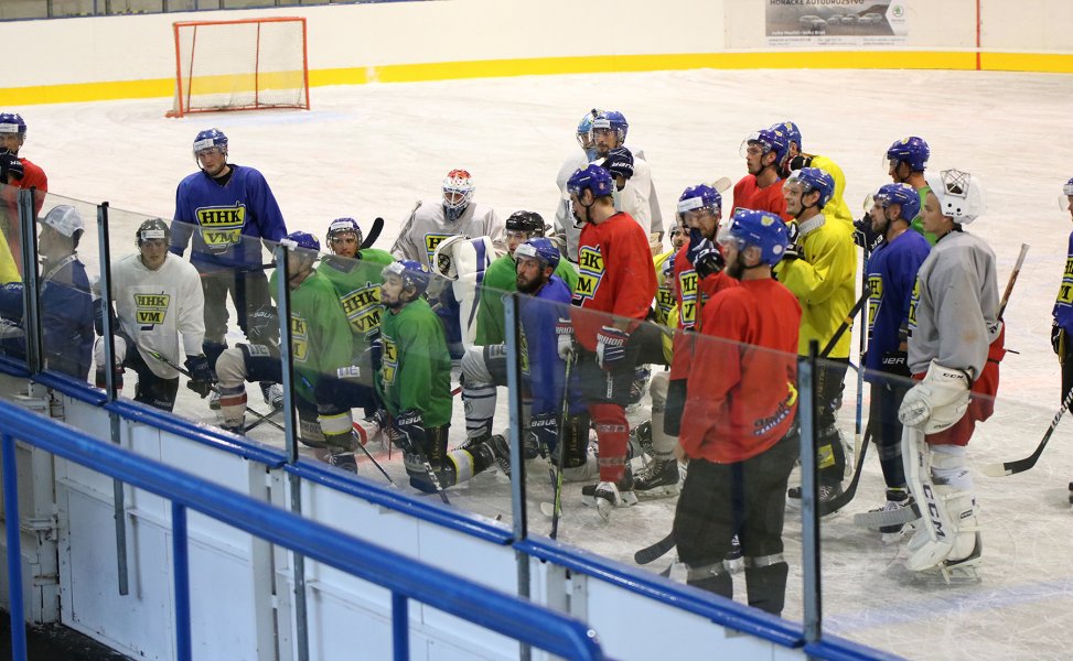 Velkomeziříčští hokejisté ve čtvrtek vyjedou na led