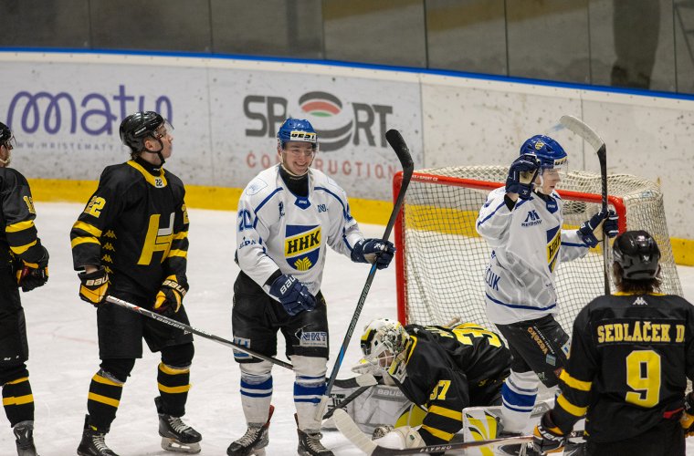 Bod z Kroměříže zaplacen třemi zraněnými hráči