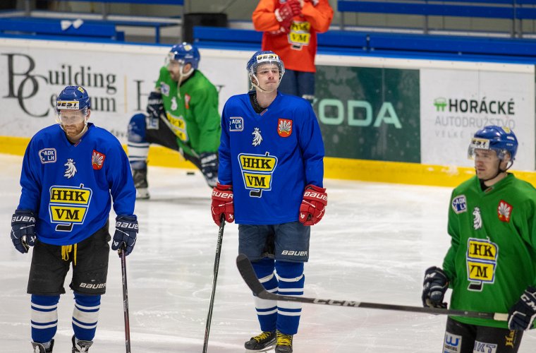 Velkomeziříčskou obranu zpevní třebíčský Adam Svoboda