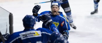 DRUHOLIGOVÍ! Velkomeziříčští přehráli Hronov a udrželi II. ligu!