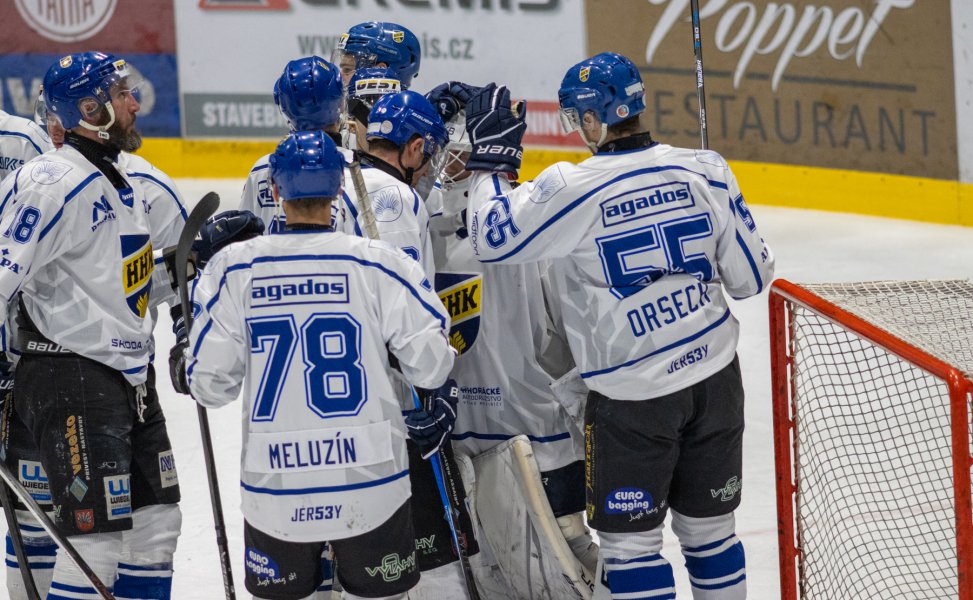 Poslední lednový večer nabídne meziříčské derby