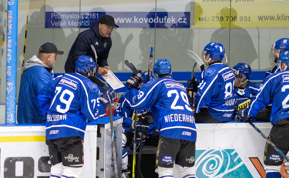 Startuje II. liga! Rozhovor s hlavním trenérem, soupiska a rozlosování